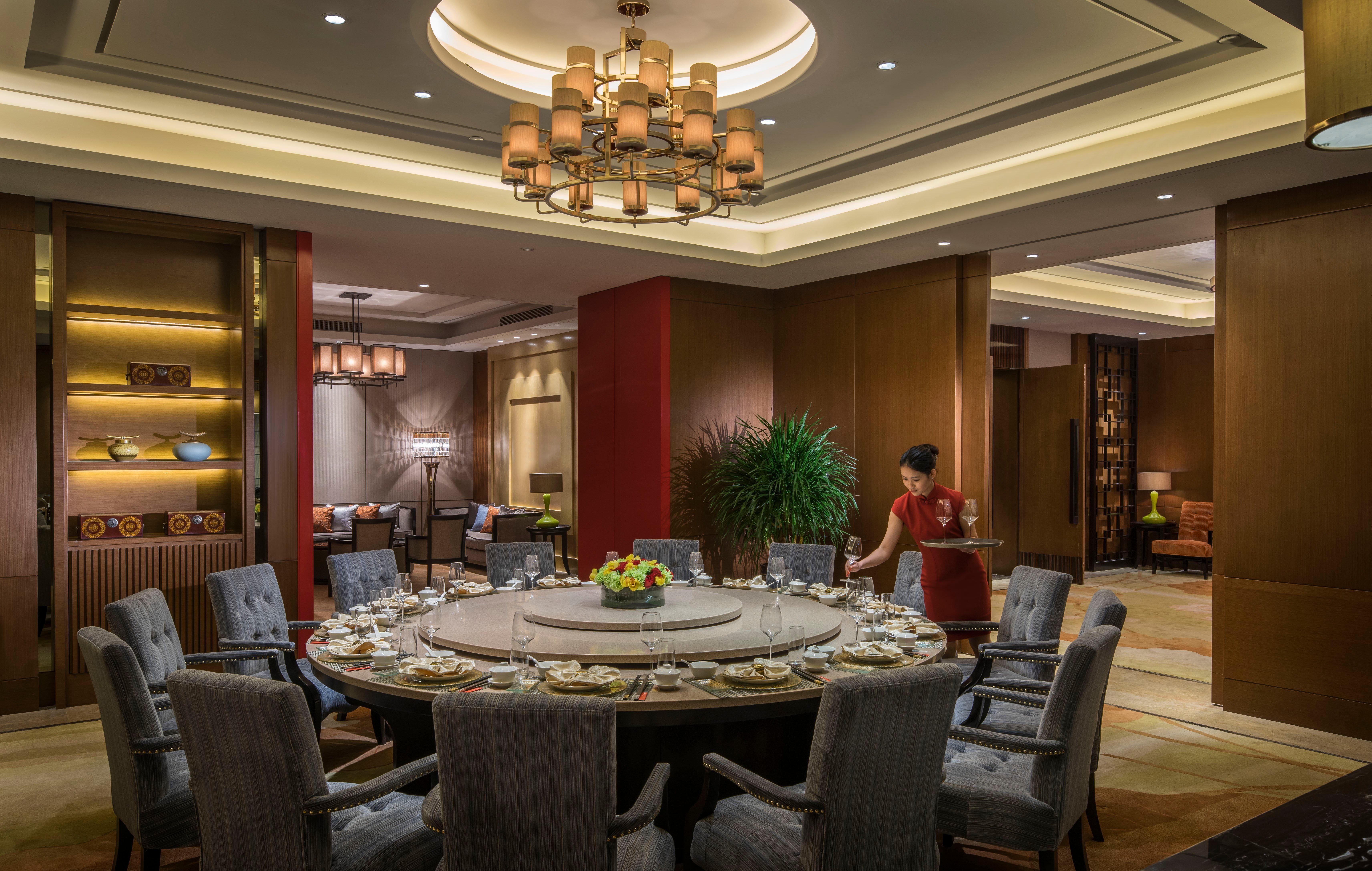 Hualuxe Yangjiang City Center Екстер'єр фото